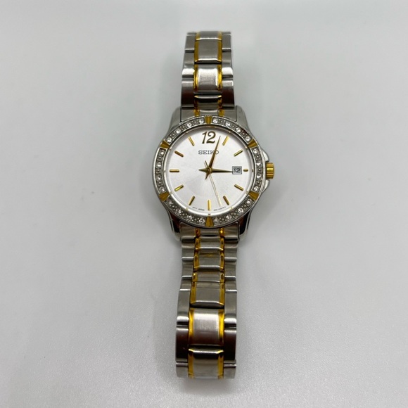 Seiko SUR718  Swarovski Crystal Silver Dial Two Tone Womens Watch - Picture 1 of 5